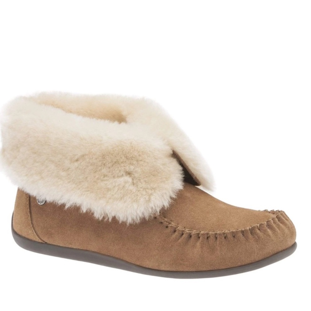Brand New, never worn. ABEO slippers